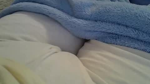 Snapshot of camilaperes69 chatting on April 12, 2026, 1:38 pm flash 50 tokens BIG CLIT tits pussy. masturbation big clit 150 tokens fingers inside pussy 1000 tk pump big clit 300 tk online show from April 12, 2026, 1:38 pm