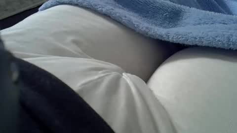 Snapshot of camilaperes69 chatting on April 20, 2026, 5:16 pm flash 50 tokens BIG CLIT tits pussy. masturbation big clit 150 tokens fingers inside pussy 1000 tk pump big clit 300 tk online show from April 20, 2026, 5:16 pm