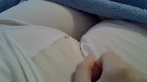 Snapshot of camilaperes69 chatting on May 5, 2026, 6:27 pm flash 50 tokens BIG CLIT tits pussy. masturbation big clit 150 tokens fingers inside pussy 1000 tk pump big clit 300 tk online show from May 5, 2026, 6:27 pm