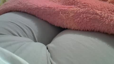 Snapshot of camilaperes69 chatting on June 20, 2026, 7:49 pm flash 50 tokens BIG CLIT tits pussy. masturbation big clit 150 tokens fingers inside pussy 1000 tk pump big clit 300 tk online show from June 20, 2026, 7:49 pm