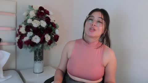 Camila online show from December 12, 2024, 12:05 am