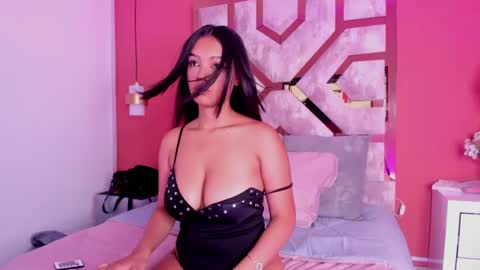camilaspencer__ online show from September 12, 2025, 7:58 pm