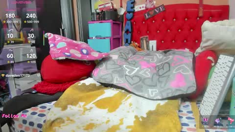 Lauren camile online show from November 26, 2025, 8:54 pm