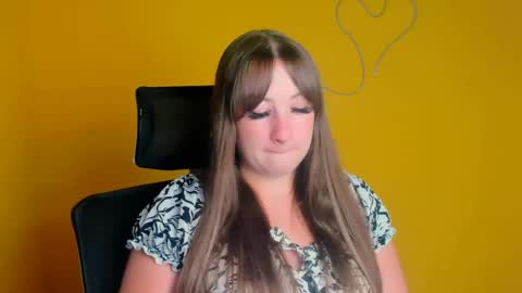 Snapshot of camilla_body chatting on July 1, 2026, 5:31 am Camilla online show from July 1, 2026, 5:31 am