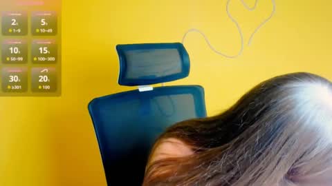 Snapshot of camilla_body chatting on August 3, 2026, 5:28 am Camilla online show from August 3, 2026, 5:28 am