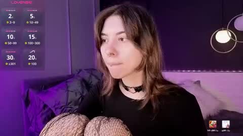 Camilla online show from June 19, 2026, 5:56 am