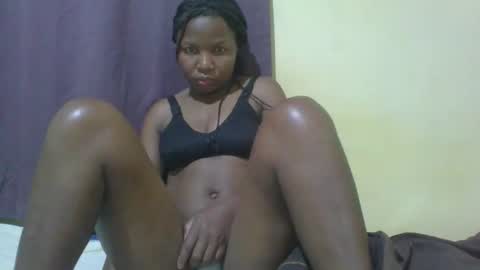 Snapshot of camillah_sweet chatting on December 1, 2025, 12:54 pm camillah_sweet online show from December 1, 2025, 12:54 pm