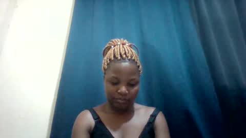 Snapshot of camillah_sweet chatting on February 4, 2026, 6:36 pm camillah_sweet online show from February 4, 2026, 6:36 pm