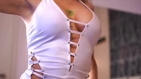 Snapshot of camillastarr chatting on March 18, 2026, 8:01 pm Camy online show from March 18, 2026, 8:01 pm