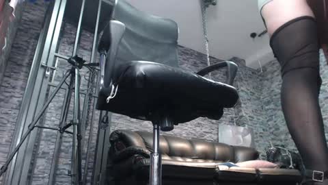 Camille online show from February 4, 2025, 10:45 pm