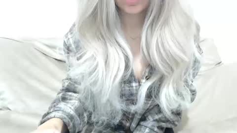 CamilleBunny online show from January 8, 2026, 3:53 am