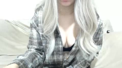 CamilleBunny online show from February 5, 2026, 2:49 am