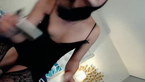 Snapshot of camillejoson chatting on April 19, 2026, 12:54 am camillejoson online show from April 19, 2026, 12:54 am