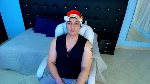 Snapshot of camilo_stark chatting on December 24, 2024, 5:23 pm Camilo online show from December 24, 2024, 5:23 pm