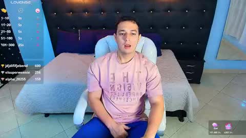 Snapshot of camilo_stark chatting on January 7, 2025, 1:14 pm Camilo online show from January 7, 2025, 1:14 pm