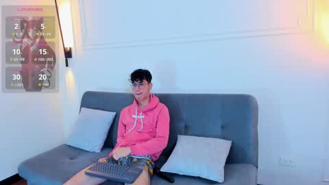 Snapshot of camilo_stark chatting on October 22, 2025, 4:02 am Camilo online show from October 22, 2025, 4:02 am