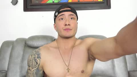 Snapshot of camiloteran chatting on December 31, 2024, 3:34 am Camilo Teran online show from December 31, 2024, 3:34 am