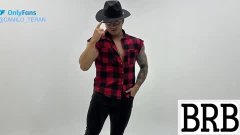 Snapshot of camiloteran chatting on February 15, 2025, 2:26 am Camilo Teran online show from February 15, 2025, 2:26 am