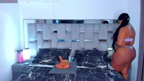 Camila online show from March 2, 2026, 1:40 pm