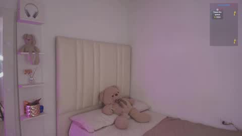 Laura Camila online show from February 27, 2026, 7:14 pm