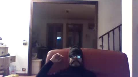 Snapshot of camomilla72 chatting on February 22, 2025, 7:45 am Cristian online show from February 22, 2025, 7:45 am