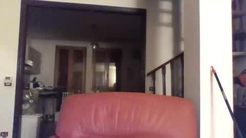Snapshot of camomilla72 chatting on March 4, 2025, 6:29 pm Cristian online show from March 4, 2025, 6:29 pm