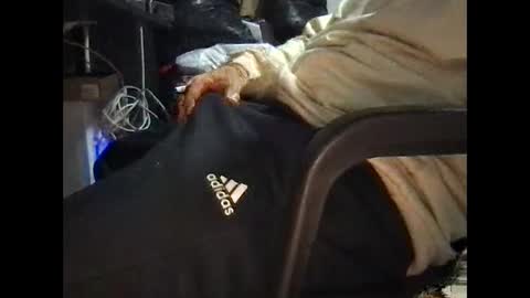 camoty1234 online show from January 14, 2026, 7:14 am