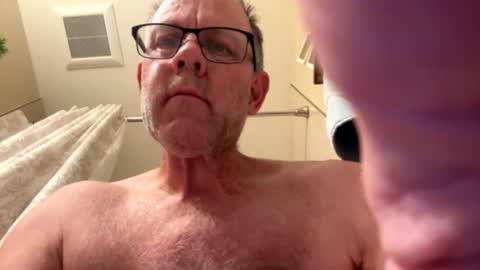 Snapshot of camperjay chatting on March 1, 2025, 3:49 pm james online show from March 1, 2025, 3:49 pm