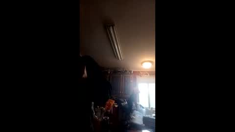 camrox6969 online show from May 24, 2026, 11:32 pm