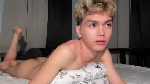 Ethan online show from April 1, 2026, 9:43 am