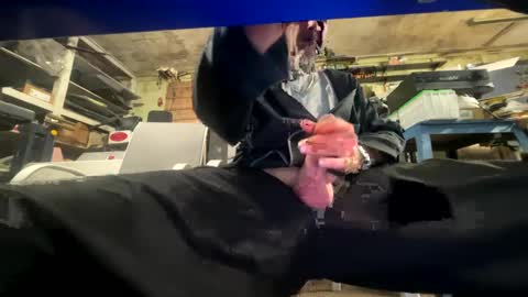 Chris online show from September 27, 2025, 8:25 pm