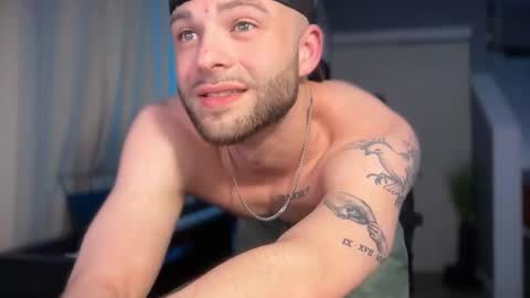 Snapshot of canadiandaddy1196 chatting on March 31, 2026, 8:59 am CanadianDaddy online show from March 31, 2026, 8:59 am