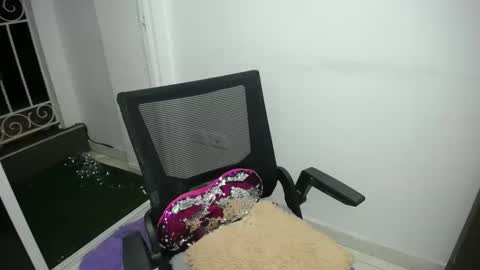 cumorsmooke online show from February 15, 2025, 5:51 am