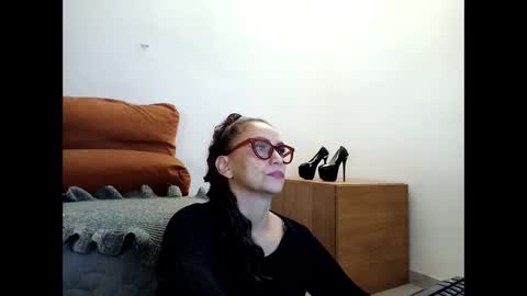 Snapshot of candela_brown chatting on December 15, 2024, 7:10 pm candela online show from December 15, 2024, 7:10 pm