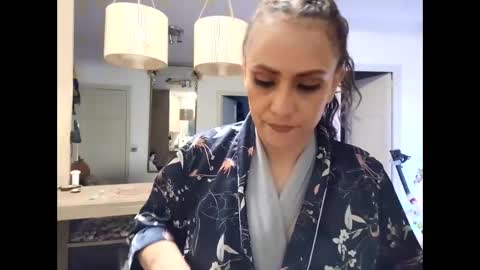 Snapshot of candela_brown chatting on December 16, 2024, 7:21 pm candela online show from December 16, 2024, 7:21 pm