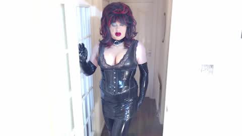 candi smokes online show from April 24, 2026, 12:40 pm