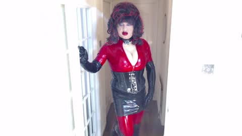 candi smokes online show from April 28, 2026, 12:43 pm