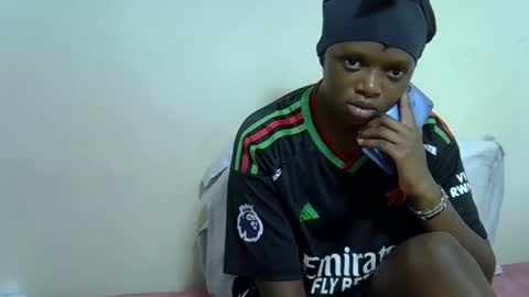 candiemaya online show from November 3, 2025, 6:53 pm