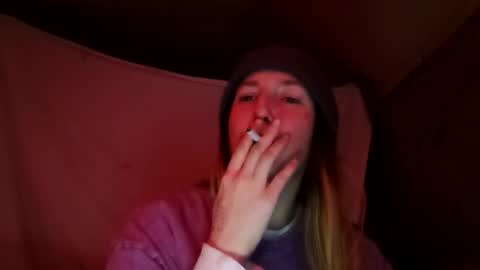 Candi online show from November 19, 2025, 8:58 am