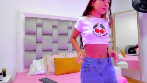 Candy online show from January 19, 2025, 11:23 am