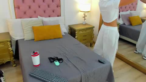 Candy online show from February 11, 2025, 1:41 am