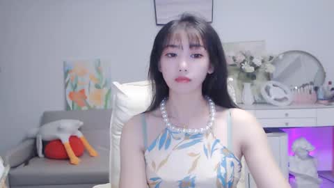 candy8998 online show from September 30, 2025, 11:32 pm