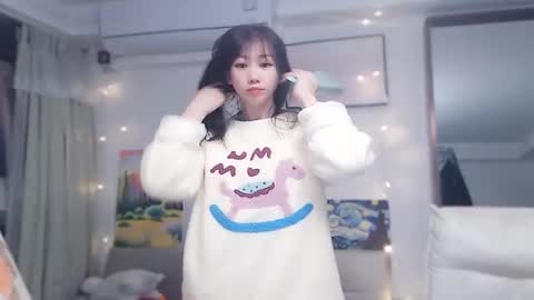 candy8998 online show from January 18, 2026, 10:13 pm