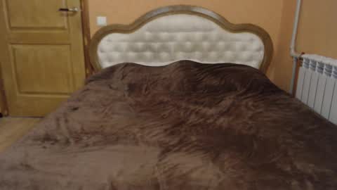 Candy online show from December 3, 2025, 12:03 pm