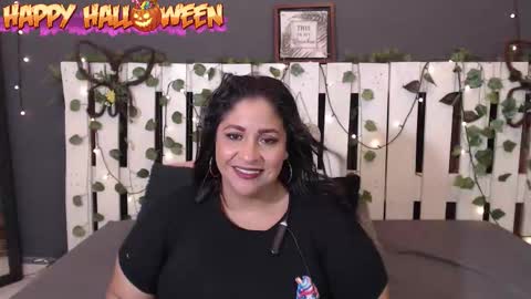 candy online show from October 31, 2025, 12:06 pm