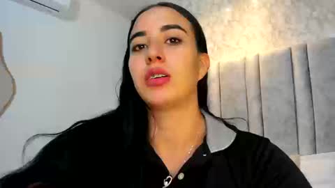 Candy Sweet online show from September 9, 2025, 12:48 pm