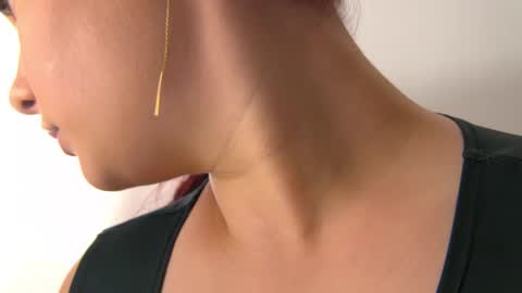 Snapshot of candy_babee chatting on October 7, 2025, 4:42 am Bella online show from October 7, 2025, 4:42 am