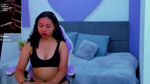 Candy online show from October 19, 2025, 6:41 pm