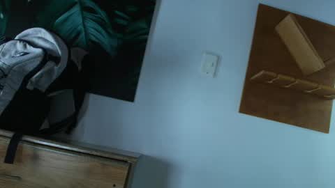 Snapshot of candy_feett chatting on April 25, 2026, 9:01 pm Jolie online show from April 25, 2026, 9:01 pm