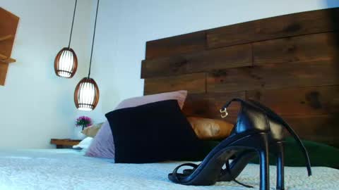 Snapshot of candy_feett chatting on May 3, 2026, 12:55 pm Jolie online show from May 3, 2026, 12:55 pm